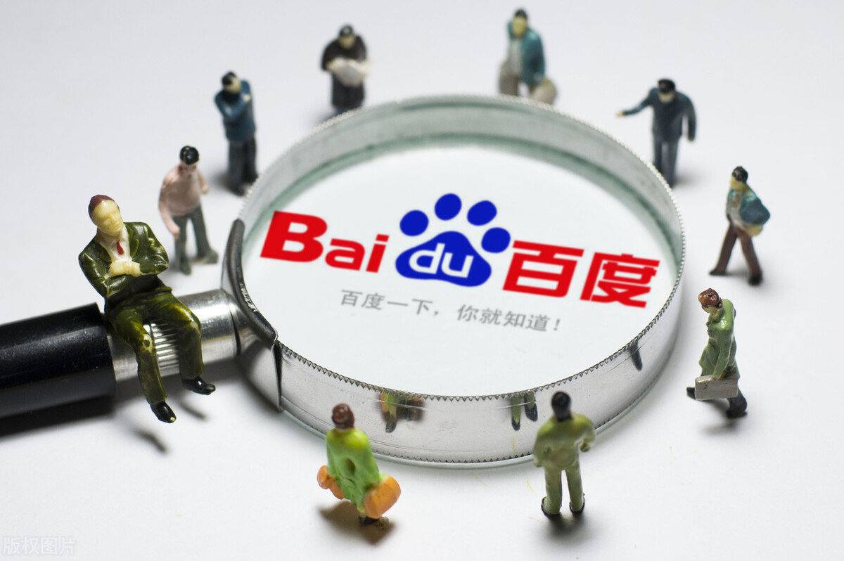 男子称扶梯上遭黑人女子掌掴